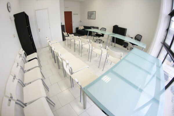 Sala meeting panoramica a Napoli - immagine 49