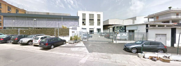 Napoli ufficio arredato low cost incluso posto auto - immagine 9