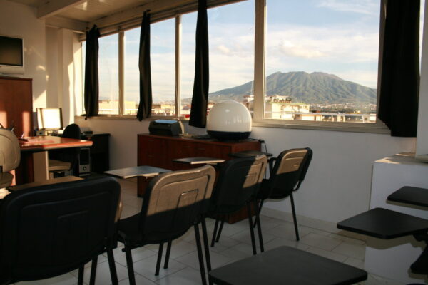 Napoli affitto locali scuola formazione - immagine 17