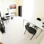 #Napoli #affitto #locale #attrezzato #pronto all’uso con parcheggio €200 mese