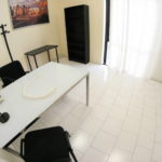 #Napoli #affitto #locale #attrezzato #pronto all’uso con parcheggio €200 mese